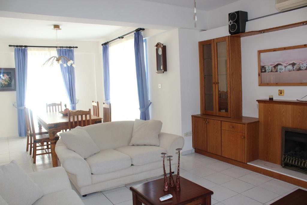 Kavalla Forest Villas Paphos Bilik gambar