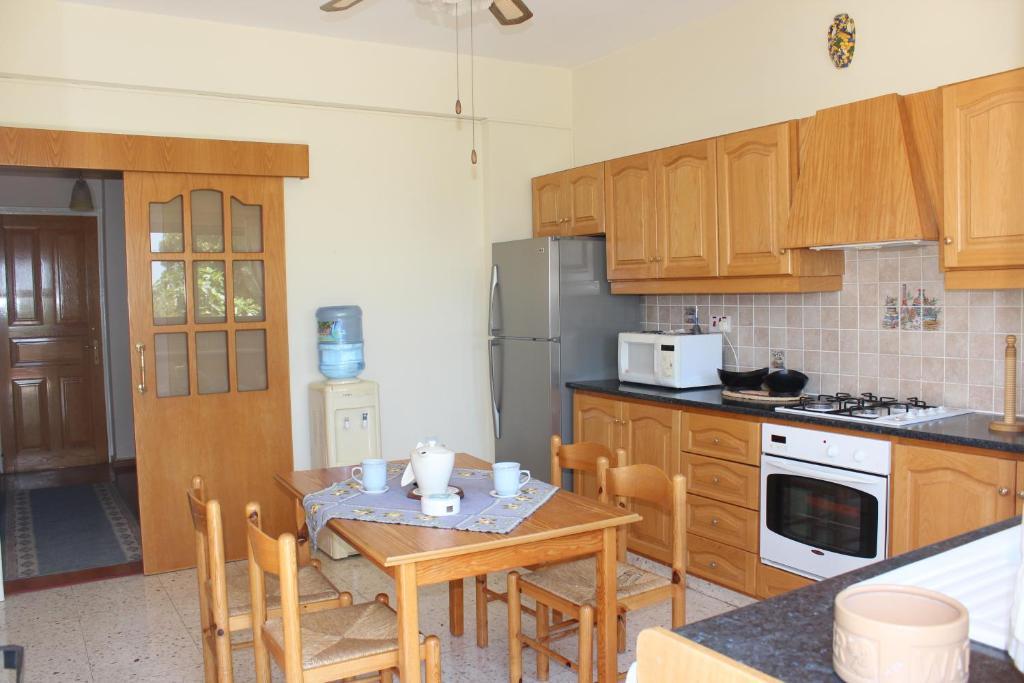 Kavalla Forest Villas Paphos Bilik gambar