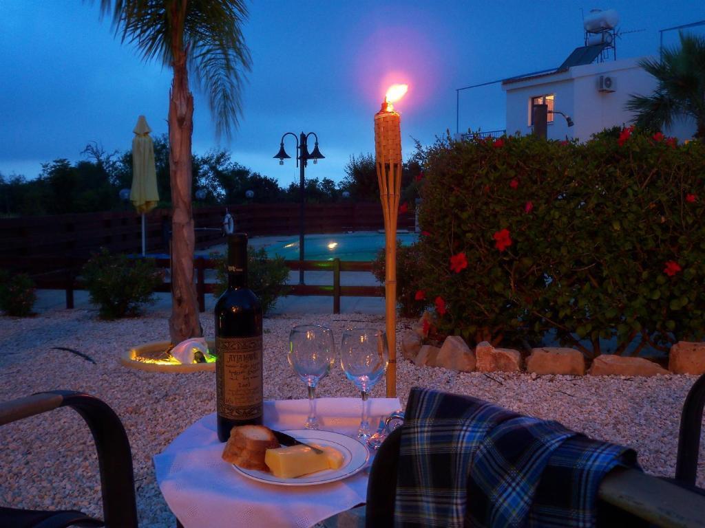 Kavalla Forest Villas Paphos Luaran gambar